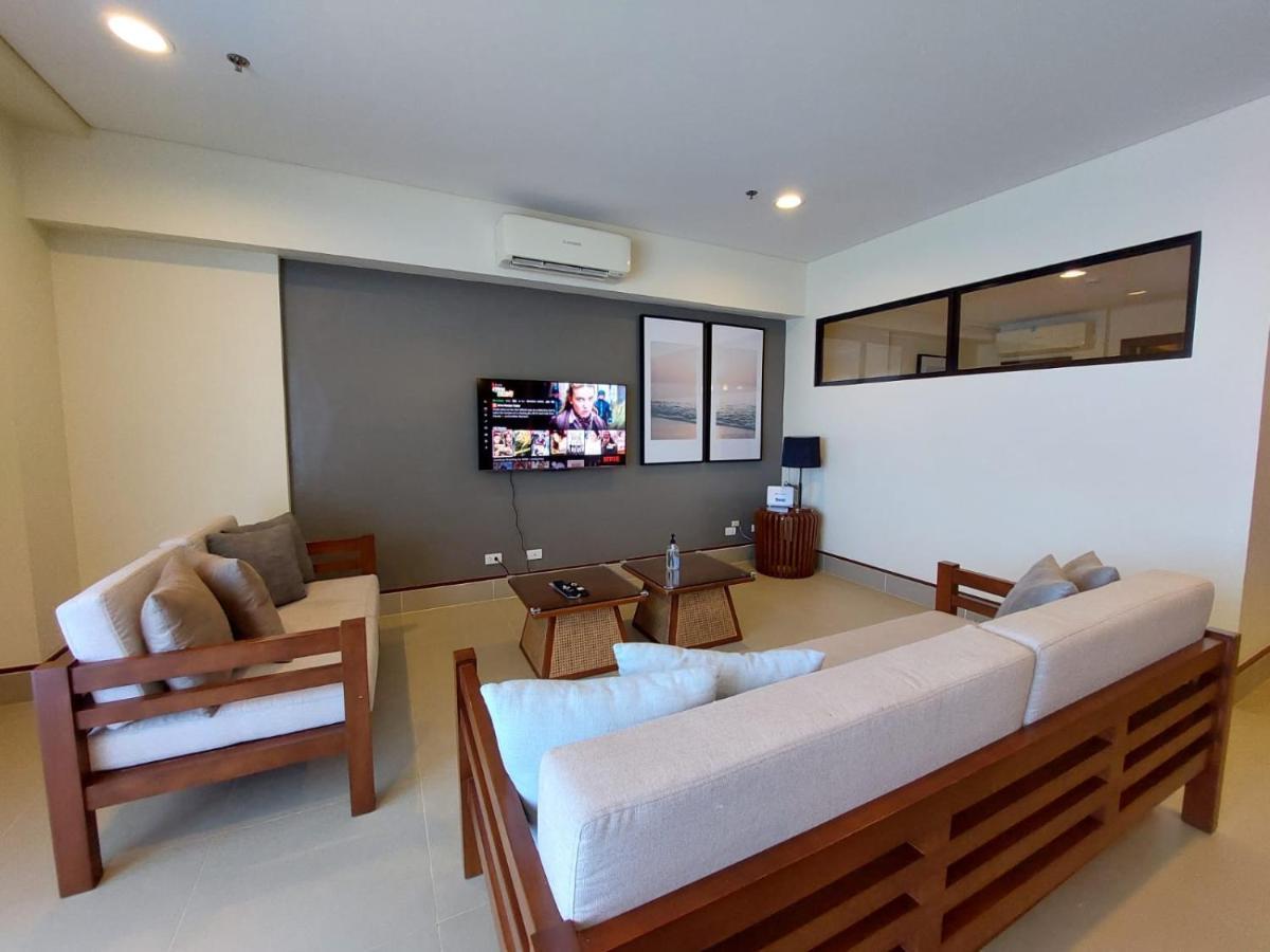 3 Bedroom / 2Ba - Anvaya Cove Courtyard Unit Morong  Buitenkant foto