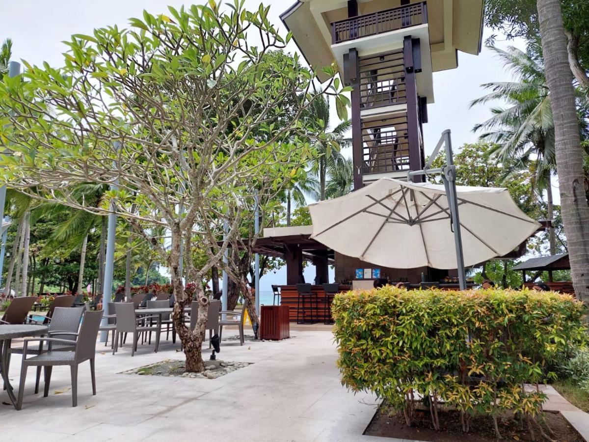 3 Bedroom / 2Ba - Anvaya Cove Courtyard Unit Morong  Buitenkant foto